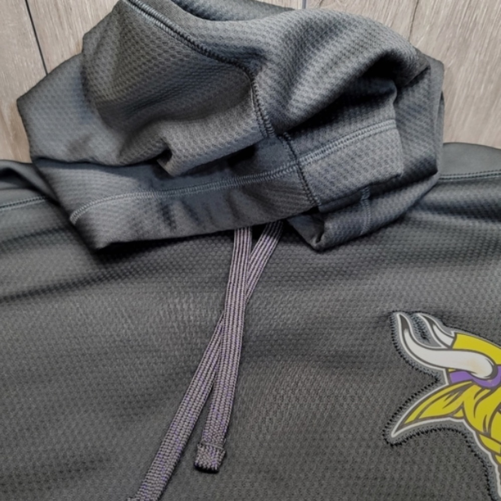 MN Vikings ThermaFit hoodie